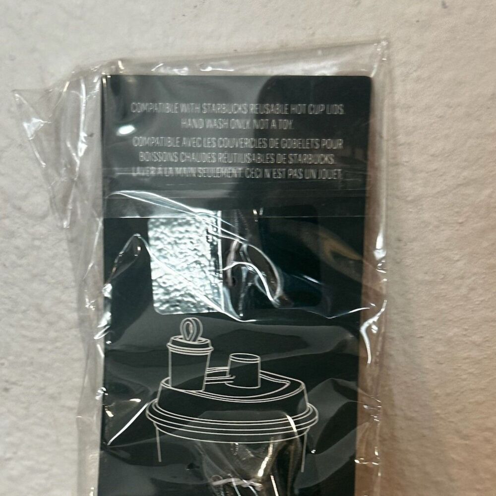 Starbucks 2025 Reusable Hot Cup Lid Stopper Keychain NWT - Picture 2 of 3